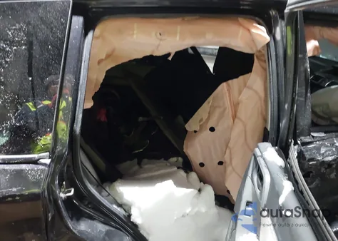 2018 Subaru Forester 2.5I Premium from USA, damaged, VIN JF2SJAEC1JH536815